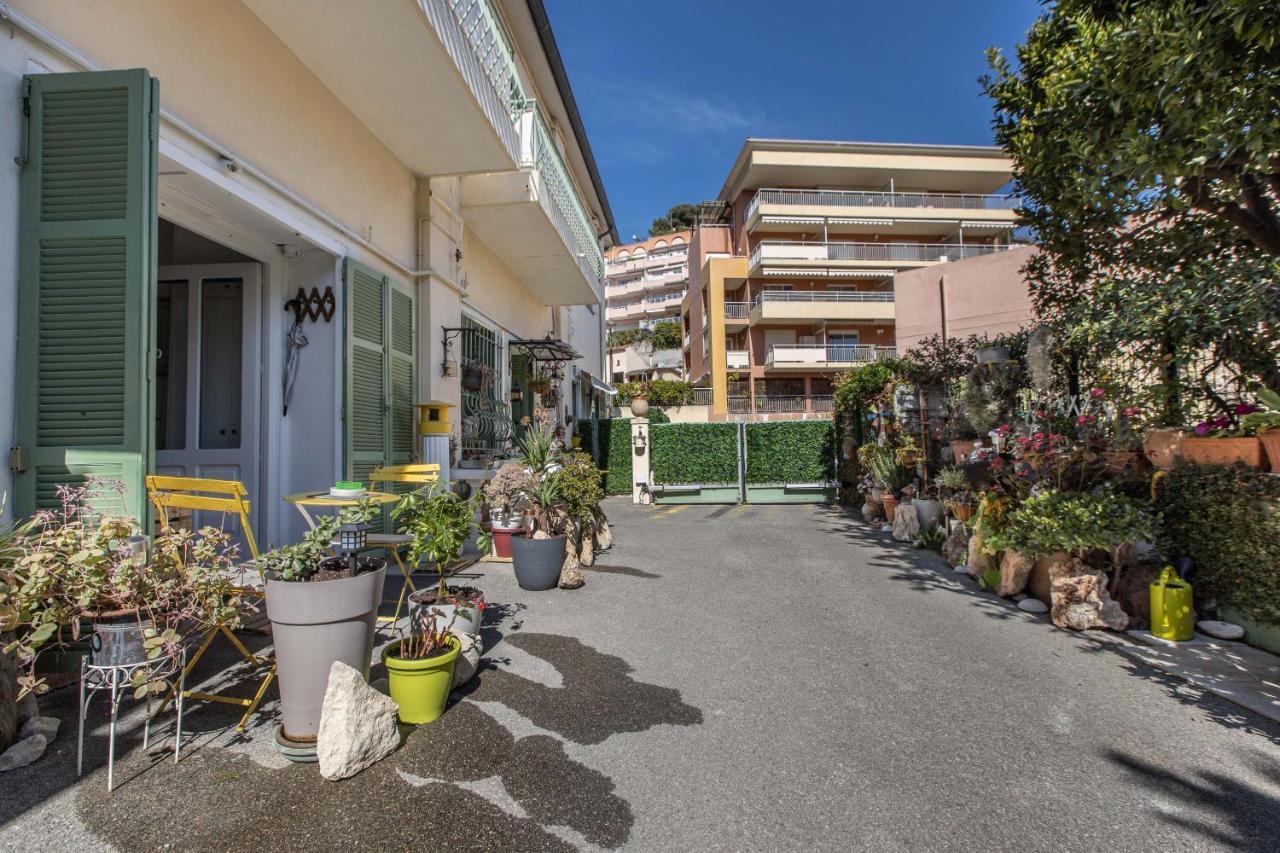 ,,La Chaumiere D'Azur” Leilighet Roquebrune-Cap-Martin Eksteriør bilde